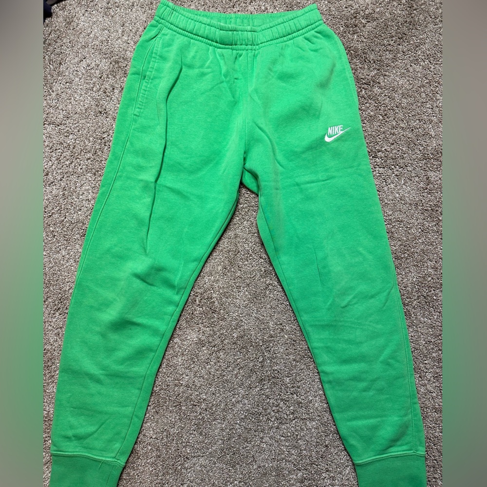 Men's Nike Green Sweatpants Size XS
